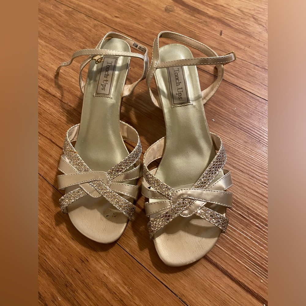 Touch Ups Champagne Sparkle Heels 1 inch